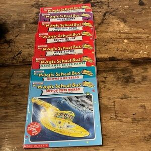 Scholastic The Magic School Bus Book Set - Multicolor